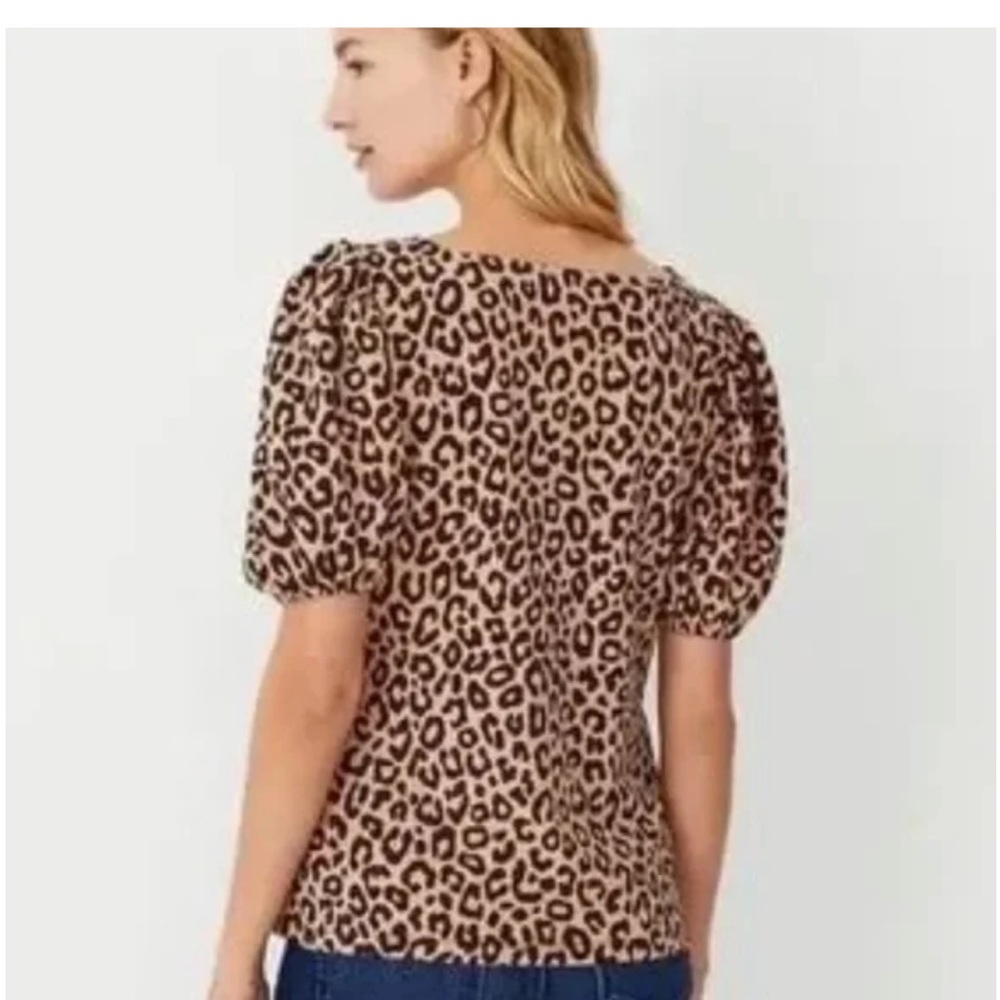 NWOT L Ann Taylor Animal Print Puff Sleeve Blouse - Picture 2 of 3